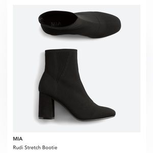 Mia Rudi stretch bootie black 8.5 pull on boots